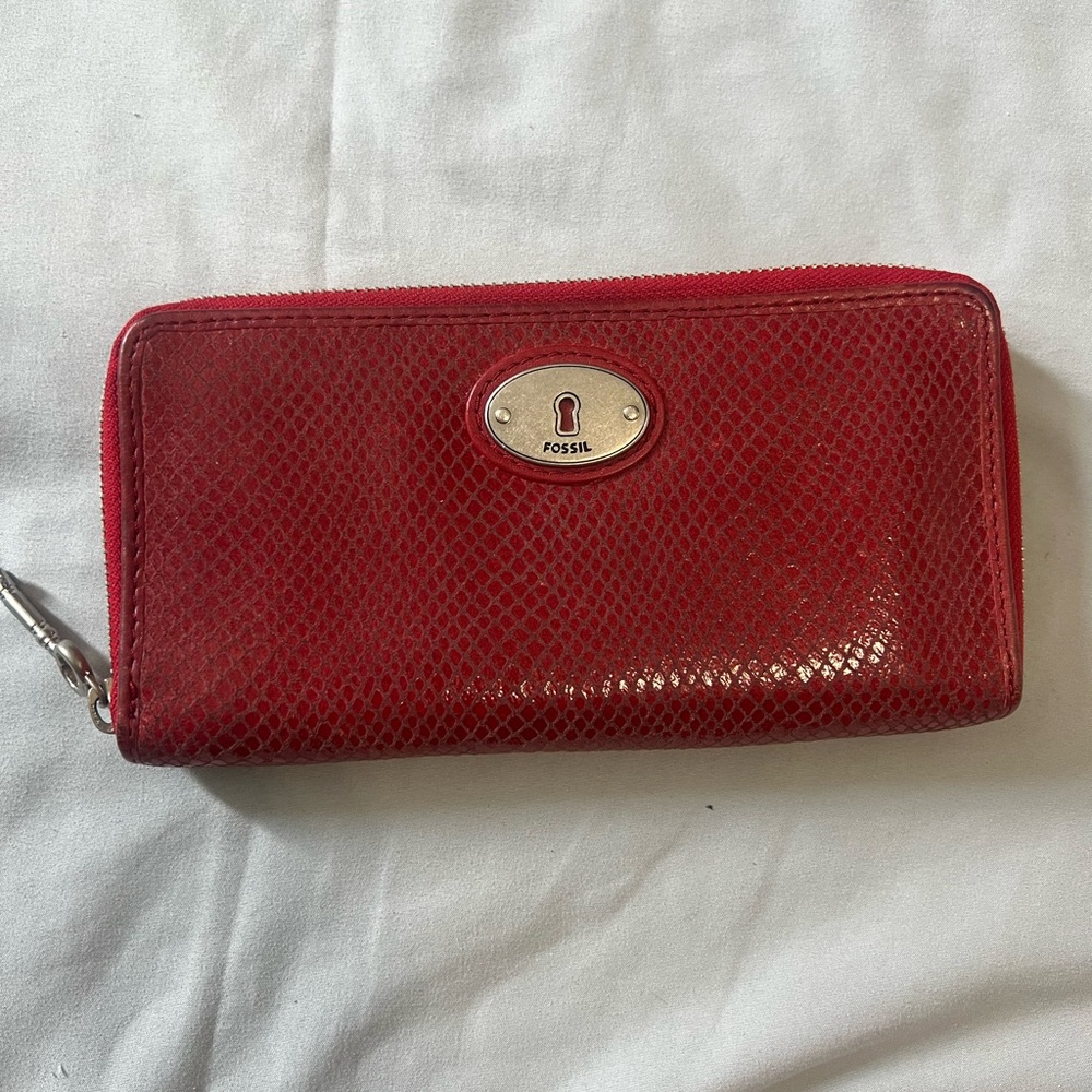 Red Fossil wallet